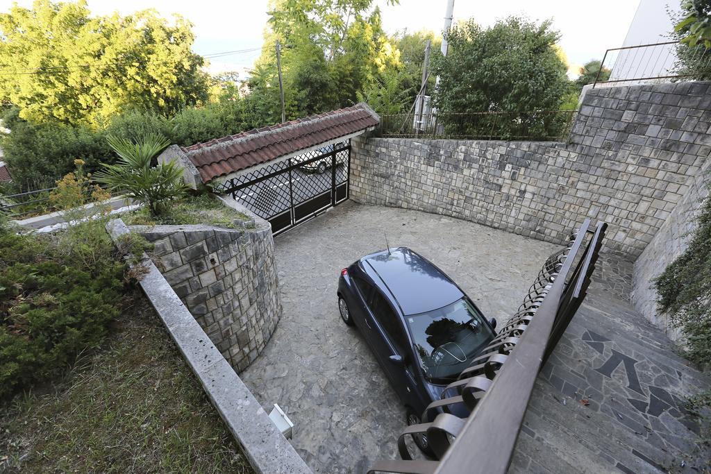 Villa Vera Ičići Buitenkant foto